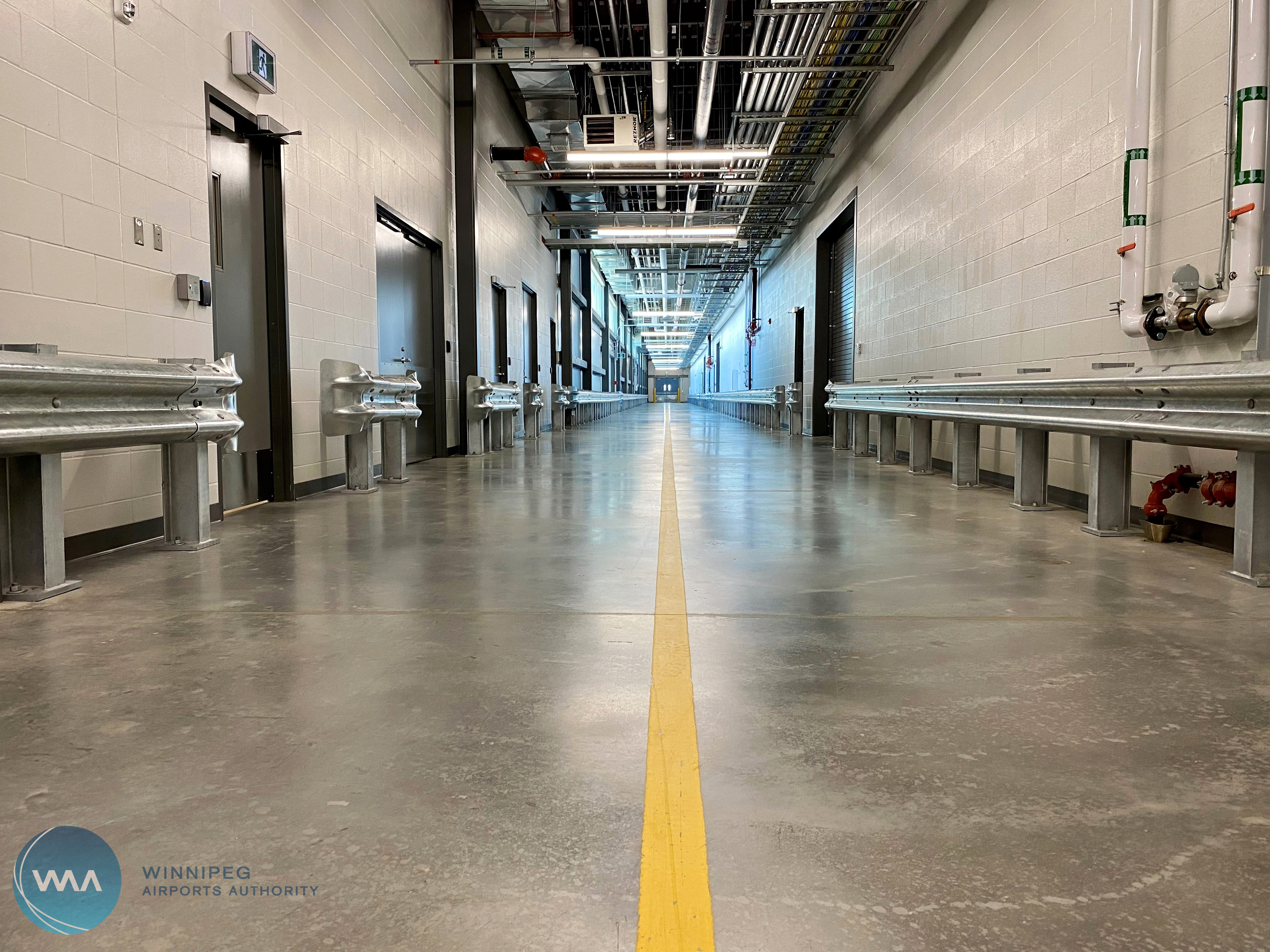 Hallway connecting tenant areas